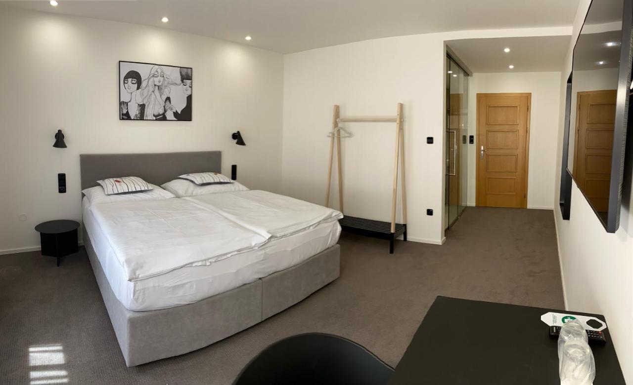 Rozmaryn Hotel B&B Rakovník Eksteriør billede