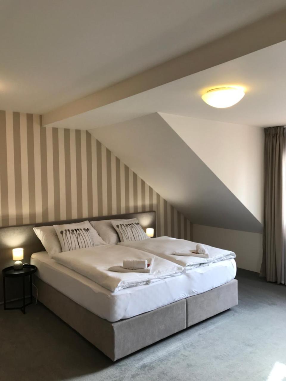 Rozmaryn Hotel B&B Rakovník Eksteriør billede